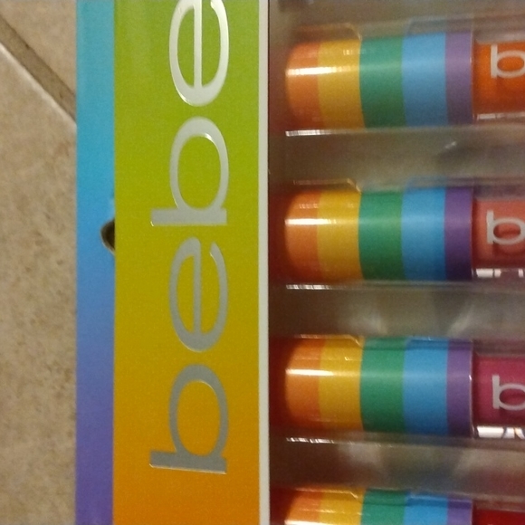 bebe Lipsticks Set. - Picture 2 of 13